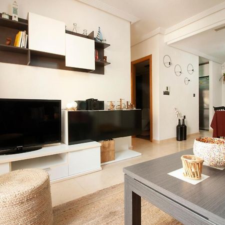 El Apartamento De Maria Jose Apartment Torrevieja Bagian luar foto