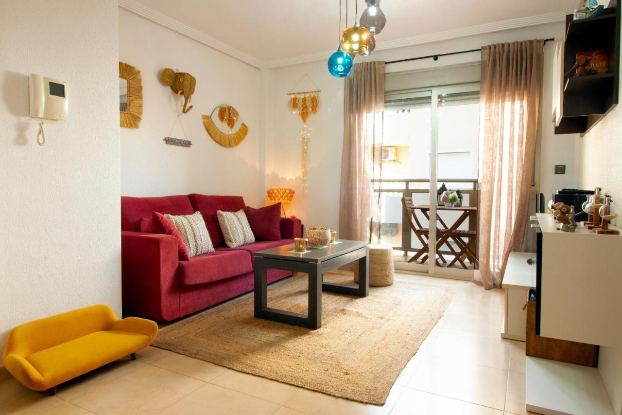El Apartamento De Maria Jose Apartment Torrevieja Bagian luar foto