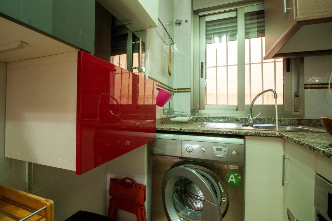 El Apartamento De Maria Jose Apartment Torrevieja Bagian luar foto